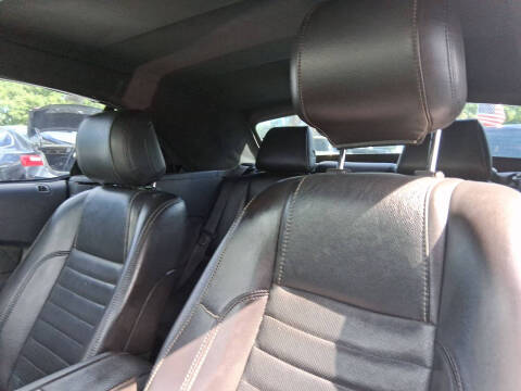 2014 Ford Mustang V6