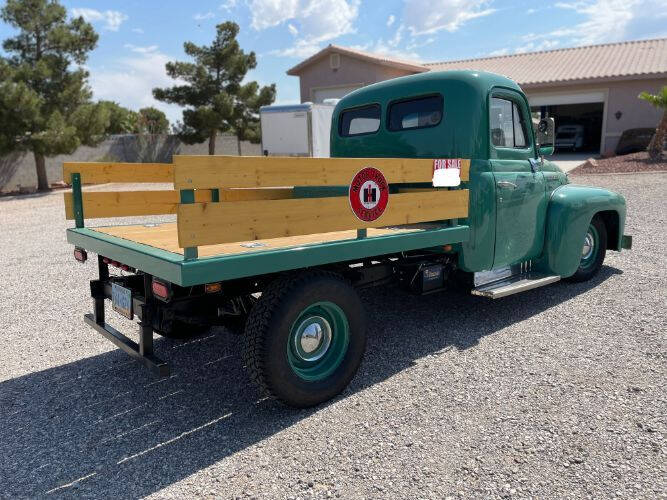 1950 International L110