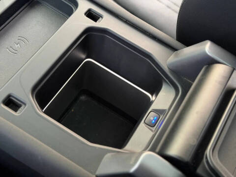 2021 Land Rover Defender 110 S