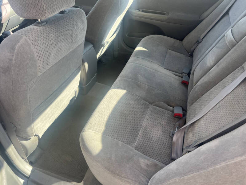 2002 Toyota Camry LE