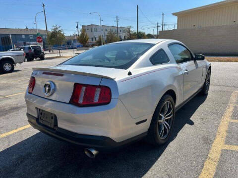 2010 Ford Mustang V6 Premium