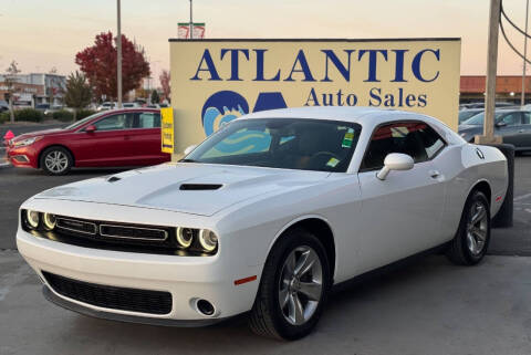 2017 Dodge Challenger SXT
