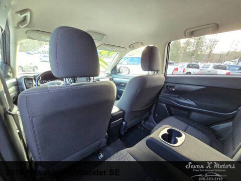 2016 Mitsubishi Outlander SE