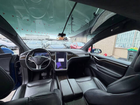 2016 Tesla Model X 75D