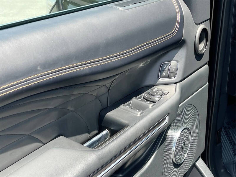 2022 Ford Expedition Platinum