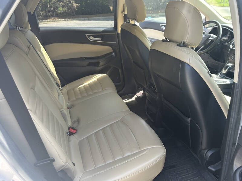 2017 Ford Edge SEL