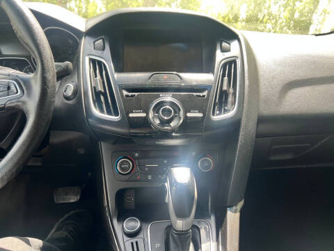 2015 Ford Focus Titanium