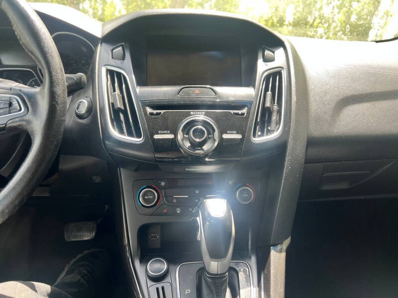 2015 Ford Focus Titanium