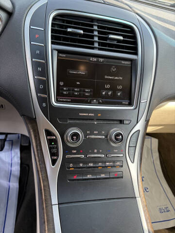 2016 Lincoln MKX Select
