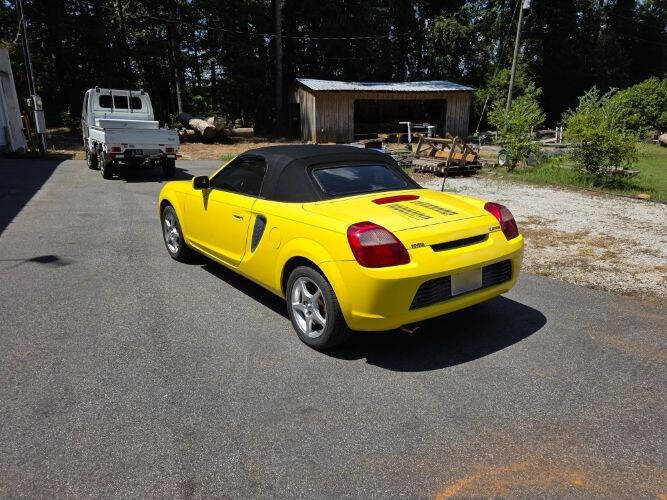 2001 Toyota MR2