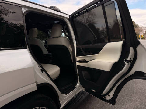 2024 Lexus LX 600 Luxury