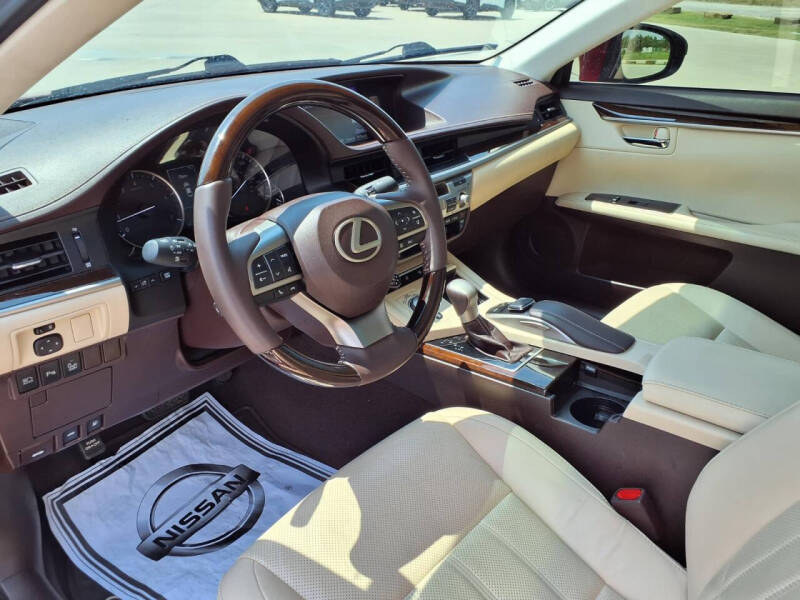 2017 Lexus ES 350