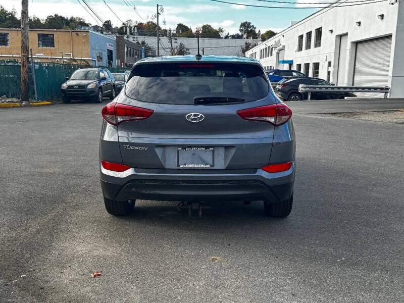 2017 Hyundai Tucson SE