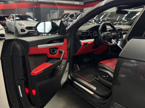 2019 Lamborghini Urus