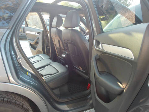 2017 Audi Q3 2.0T Premium