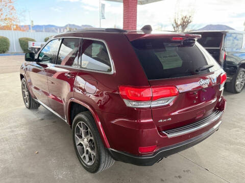 2018 Jeep Grand Cherokee Sterling Edition