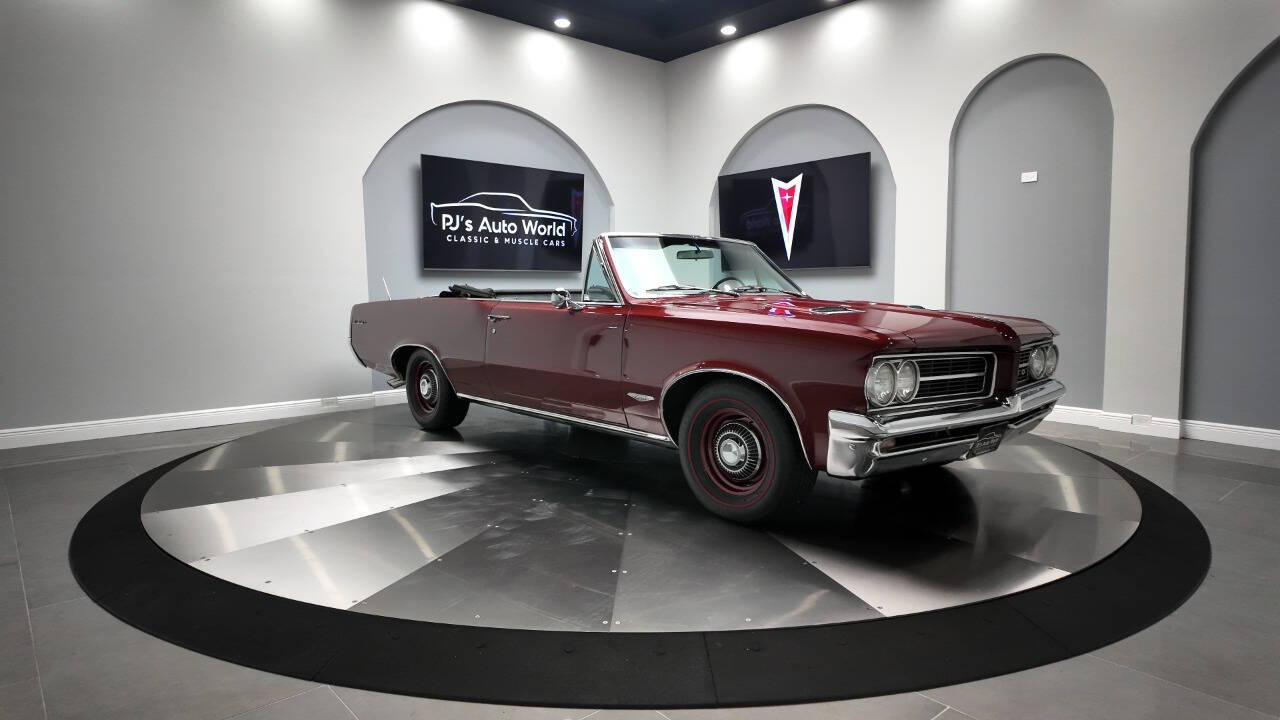 1964 Pontiac GTO 10