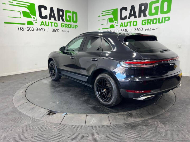 2021 Porsche Macan