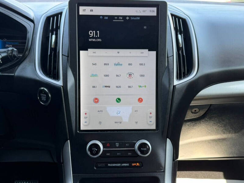 2022 Ford Edge SE