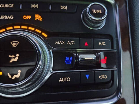 2019 Lincoln Continental Select