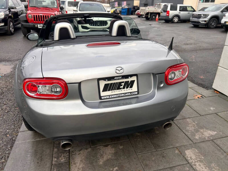 2011 Mazda MX-5 Miata Touring