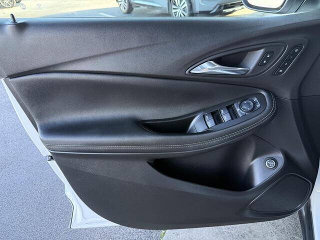 2022 Buick Encore GX Essence