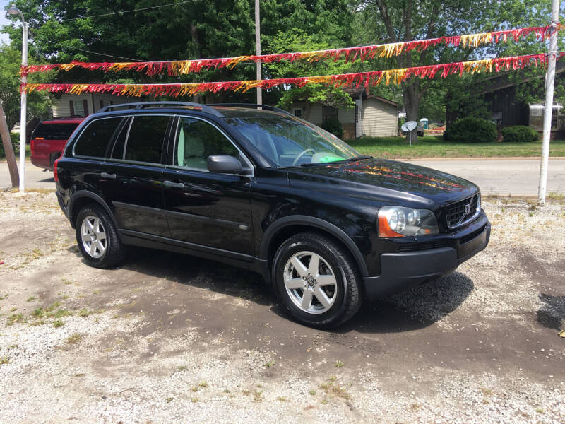 2005 Volvo XC90 for sale at Antique Motors in Plymouth IN