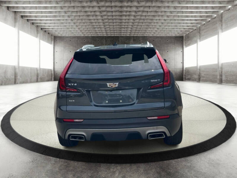 2021 Cadillac XT4 Premium Luxury