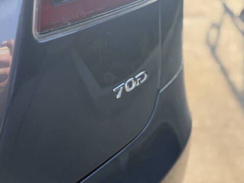 2016 Tesla Model S 70D