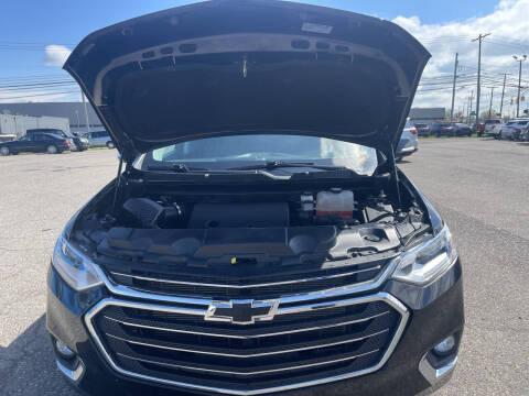 2020 Chevrolet Traverse LT Cloth