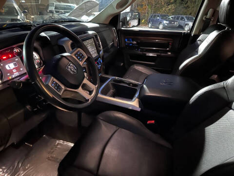 2015 RAM 1500 Laramie