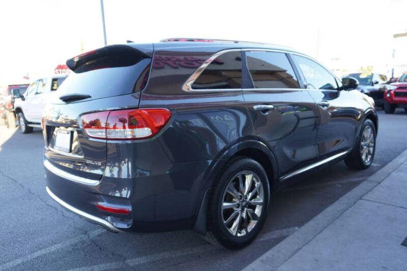 2018 Kia Sorento SX Limited V6