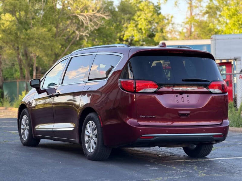 2018 Chrysler Pacifica Touring L