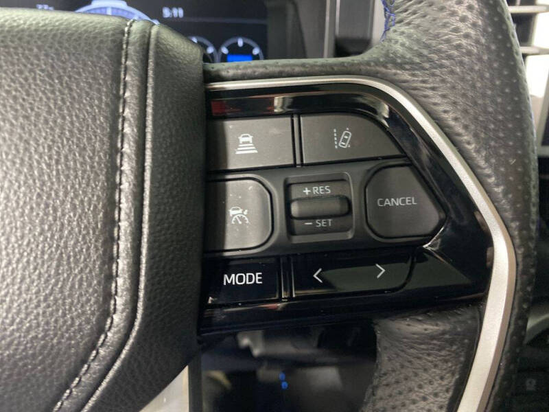 2024 Toyota Tundra Platinum HV