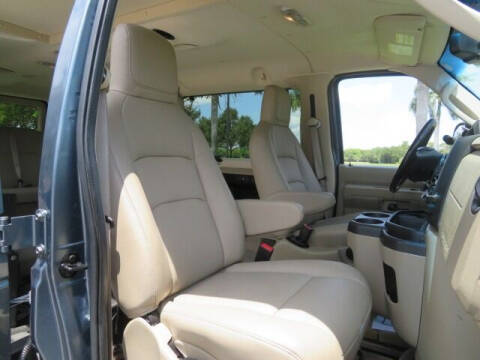 2013 Ford E-Series E-150 XLT