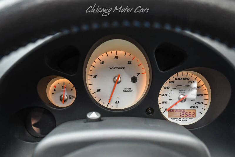 2005 Dodge Viper SRT-10