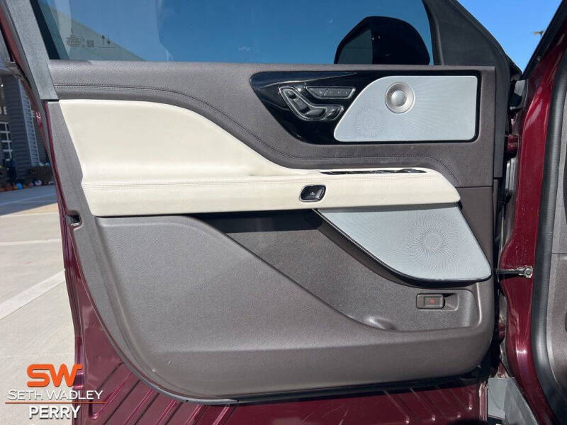 2020 Lincoln Aviator Black Label