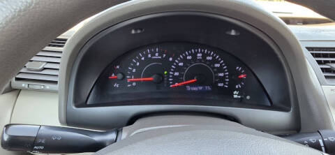 2011 Toyota Camry LE V6