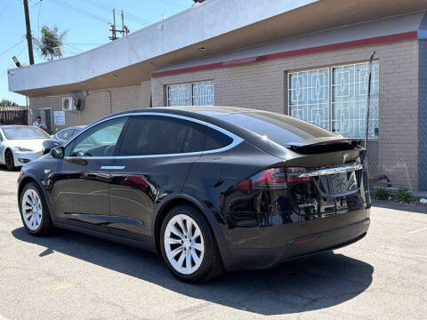2016 Tesla Model X P90D