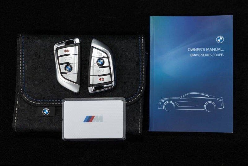 2025 BMW 8 Series 840i xDrive