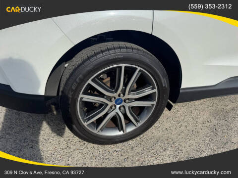 2020 Ford Edge Titanium