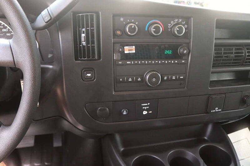 2026 Chevrolet Express 2500