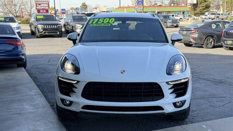 2016 Porsche Macan S