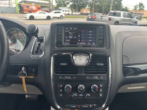 2017 Dodge Grand Caravan SXT