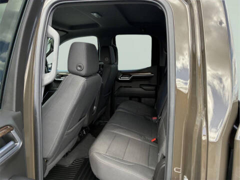 2024 GMC Sierra 1500 Elevation Standard