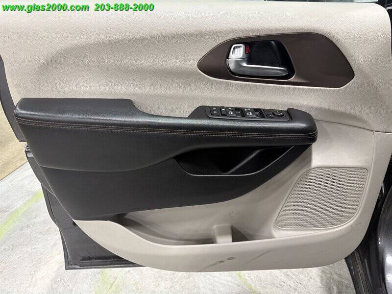 2019 Chrysler Pacifica Touring L