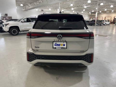 2026 Volkswagen Tiguan SE R-Line Black 4Motion