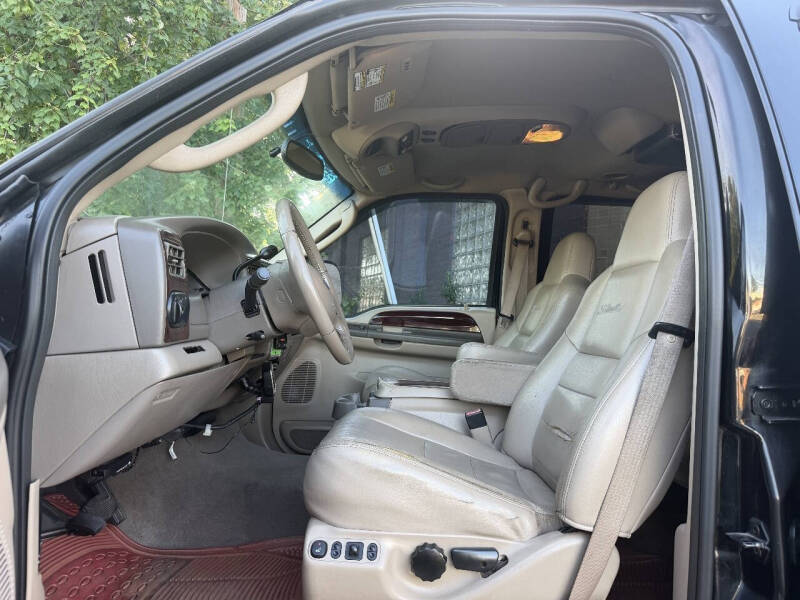 2004 Ford Excursion Limited