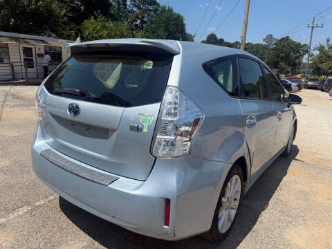 2012 Toyota Prius v Two