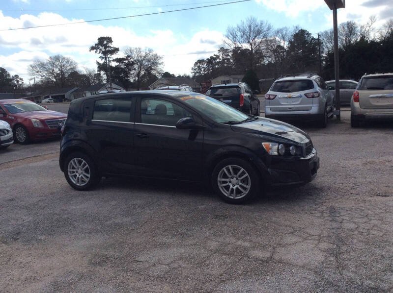 2016 Chevrolet Sonic LT Auto